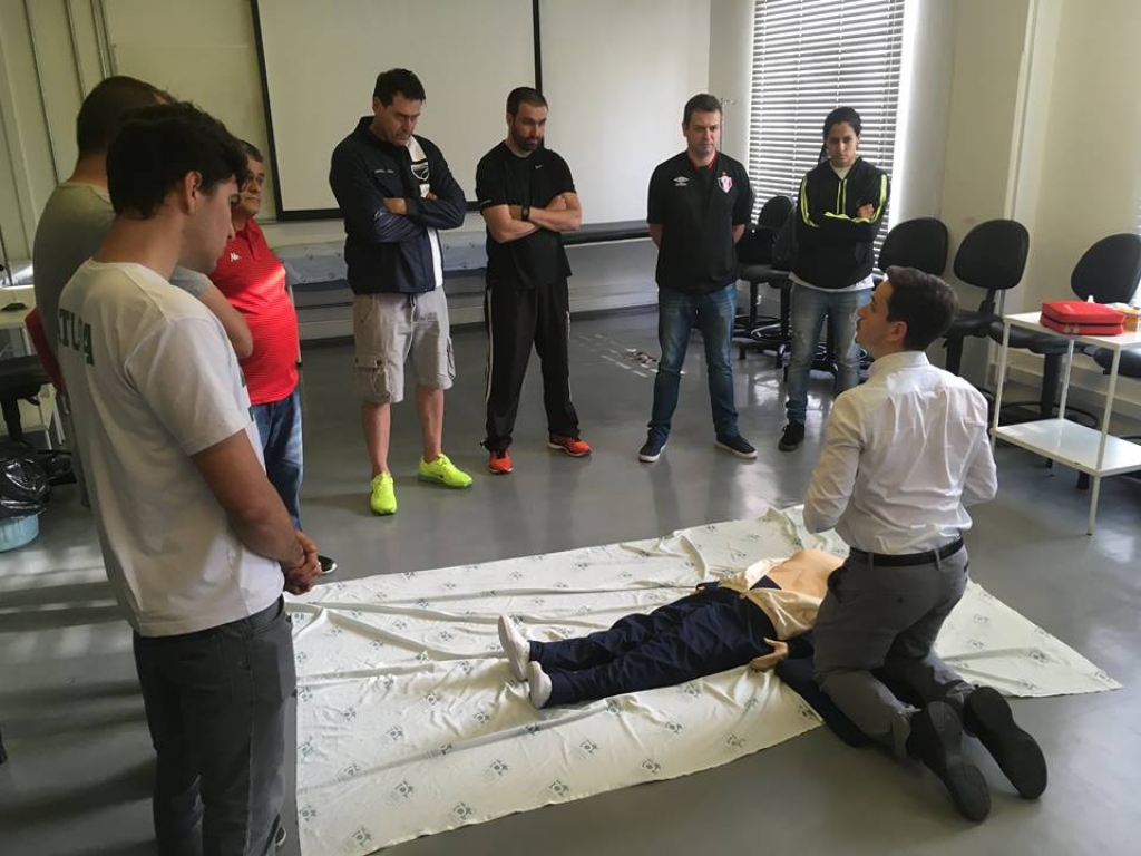 NDU e Faculdade de Medicina da USP promovem curso de emergências no esporte