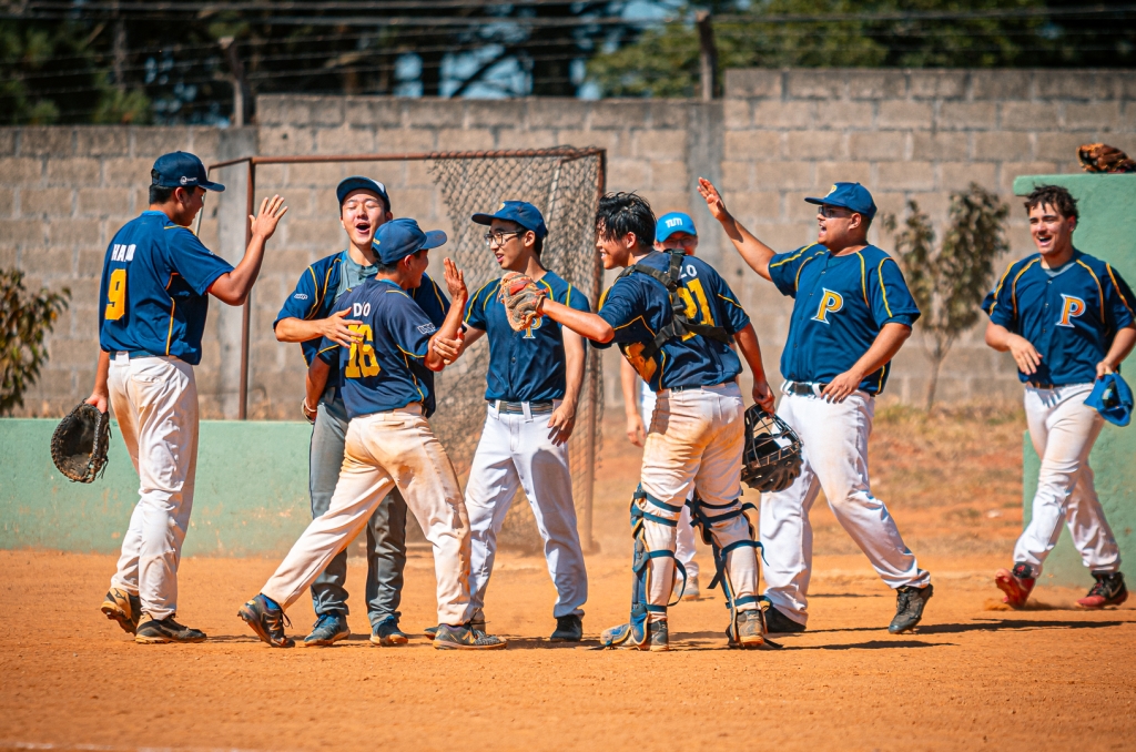 Poli USP é tricampeã no Beisebol
